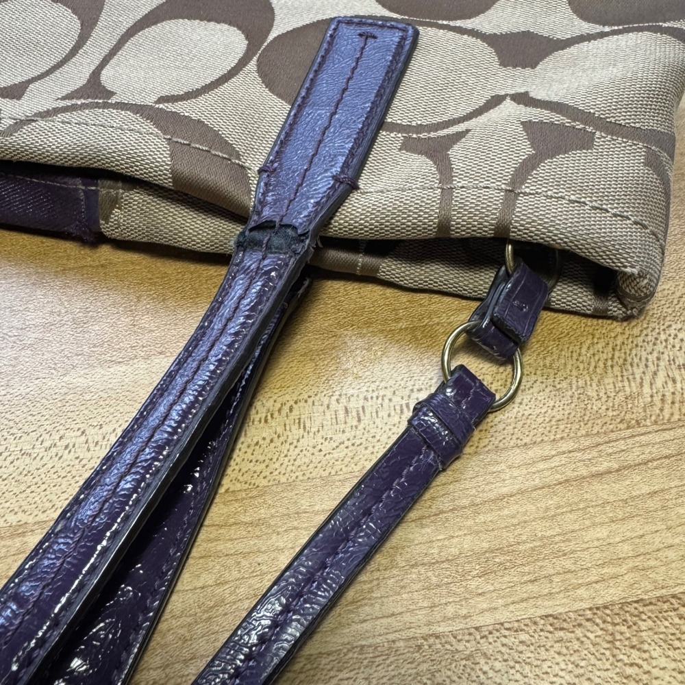 Coach Signature Jacquard Tote Bag Purple Patent Trim Khaki F25771 Handbag - Picture 4 of 8